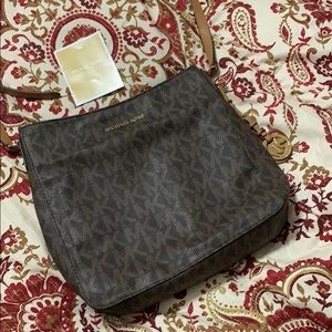 Michael Kors Crossbody